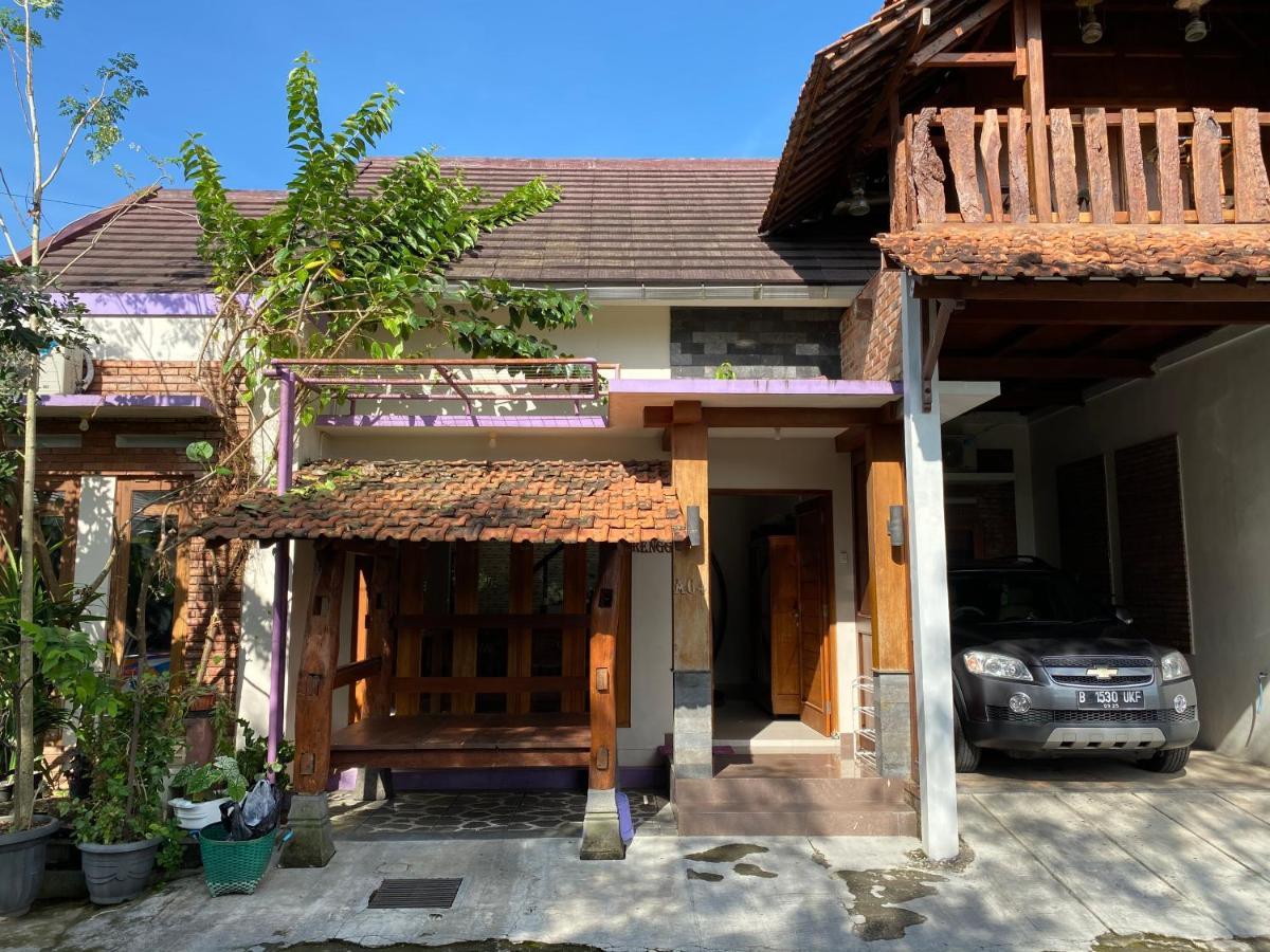 Rengganis Homestay Yogyakarta Esterno foto